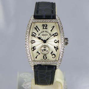 ブランド コピー カルティエ 財布ピンク / フランクミュラー トノウカーベックス ダイヤモンド レディース 1750S6D コピー 時計